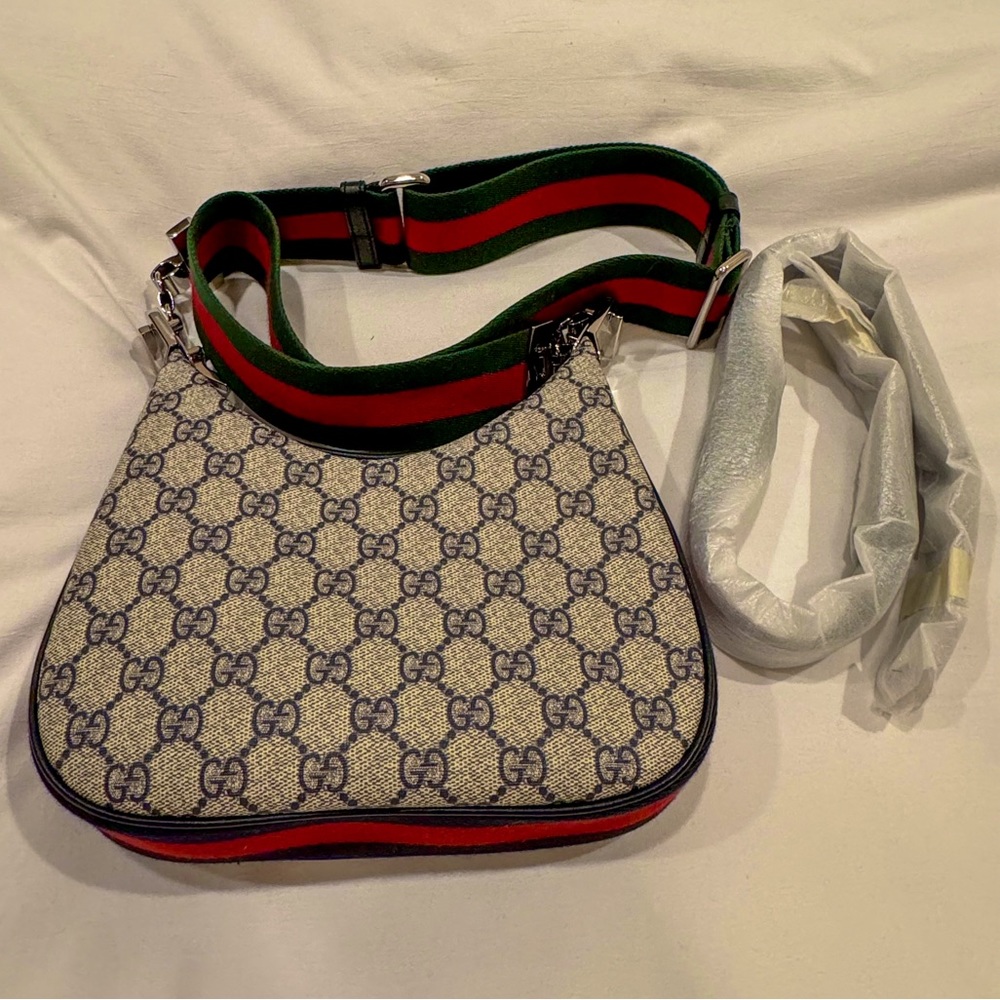 Brand New Gucci Attaché Small Shoulder Bag in Beige/Blue Supreme